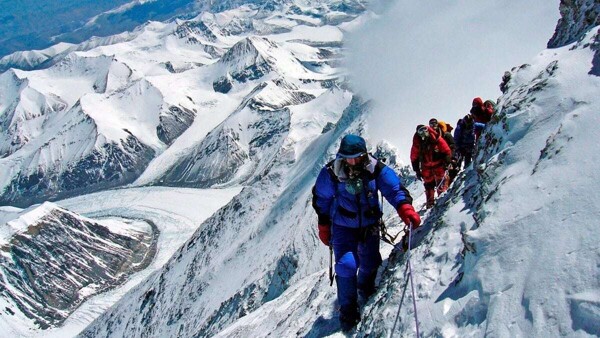 Nepal Increases Everest Climbing Fees to Address Environmental Concerns